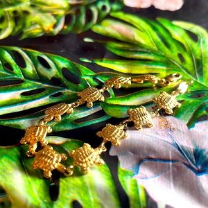 14k 🌺Michael Anthony turtle Honu Hawaii bracelet 🤩 solid gold rare!